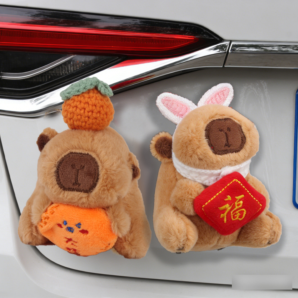 Aplicable para Tesla accesorios de cola de automóviles muñecas pegatinas de automóviles de muñecas Capibara clips muñecas accesorios de automóviles exteriores