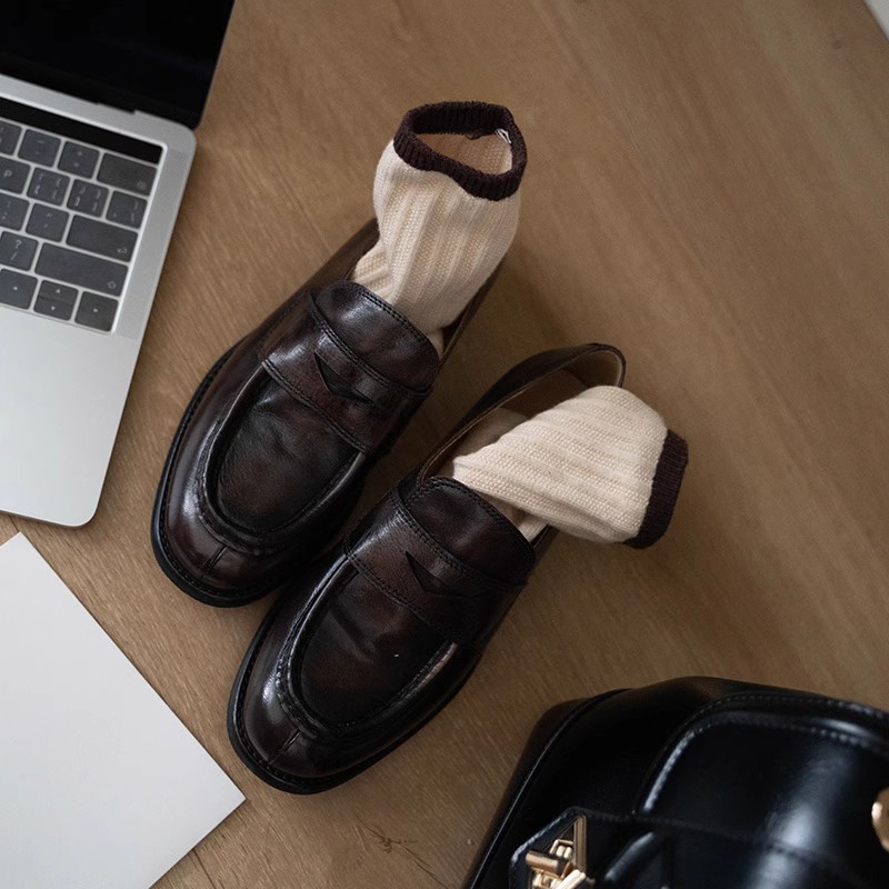 Qadın dəri loafer ayaqqabısı, qalın altlıq, retro britaniya üslubu