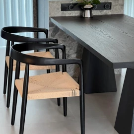 沙发椅;餐椅;餐边柜