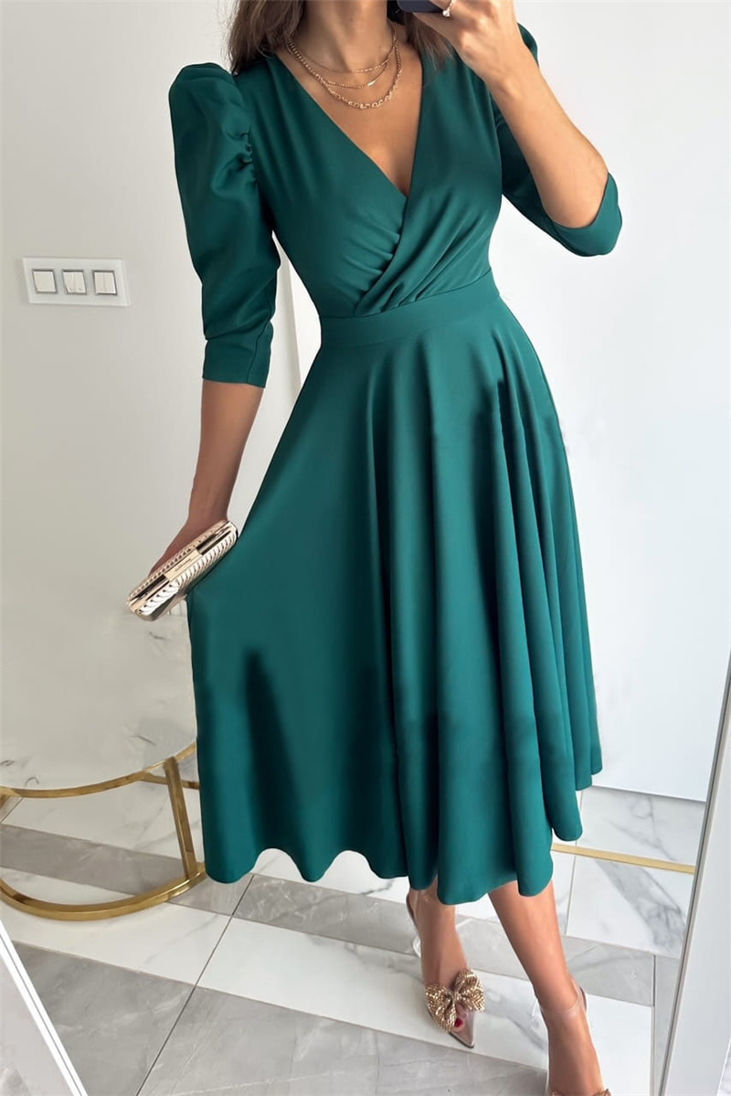Wholesale Women's Casual Elegant Pleated Solid Color Holiday Daily V Neck 3/4 Length Sleeve Sheath Dress display picture 8