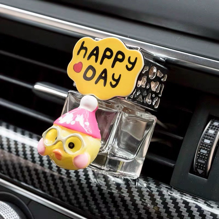 Botella de perfume para automóviles botella vacía auto-agregación aire acondicionado ventilador de salida perfume para automóviles perfume ligero caricatura mujer