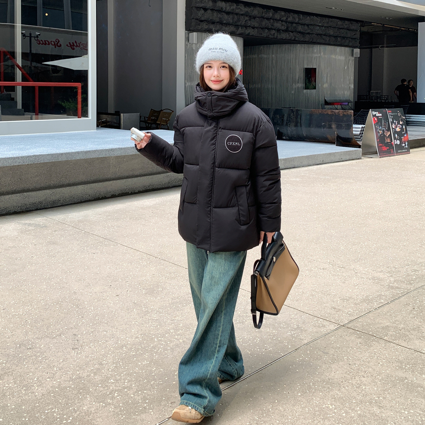 2025 invierno nuevo estilo coreano suelto engrosado calentamiento ropa de algodón coreana mujer corta chaqueta de pan pequeño image 3