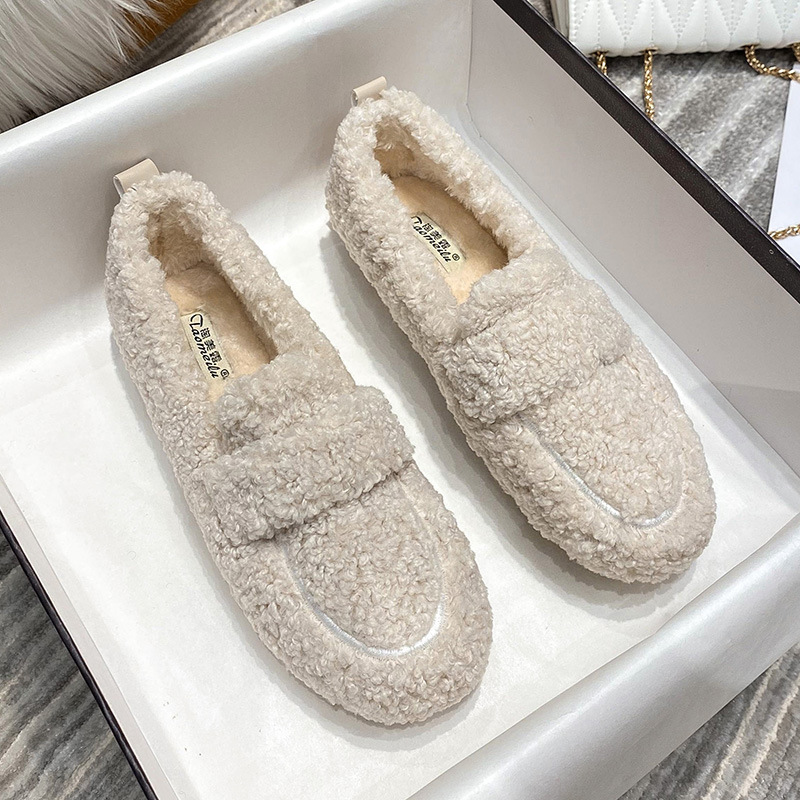 Mao Mao Shoes Women's Winter Outfit Warm fleece-lined Thickened Slip-on Shoes Fairy Lamb Wool plus size Cotton Shoes with Thick Sole Mao Mao Shoes Women's Winter Outfit Warm fleece-lined Thickened Slip-on Shoes Fairy Lamb Wool plus size Cotton Shoes with Thick Sole