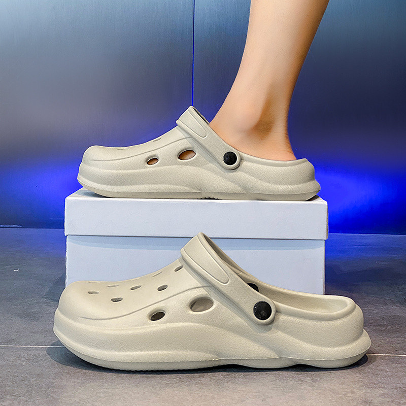 Zapatos con agujeros para hombres en verano, pantuflas semi-Baotou, zapatos de jardín para mujeres, sandalias y pantuflas de plataforma, zapatos de playa antideslizantes para parejas