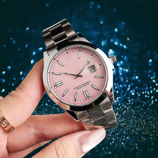 �ǹ�ɫС�����ֱ�ŮС�W�����������s�r���nϵ�WԺ�L���ֵʯӢ��