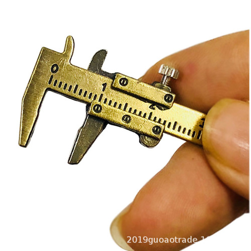 Creative zinc alloy vernier caliper keychain, miniature tool keychain pendant, convenient small gift
