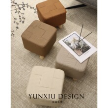 r^��ɫ��ɫƤ�ﾎ���QЬ�� ���ʄ���͏d ţ�͹��G�̨���e���̿�