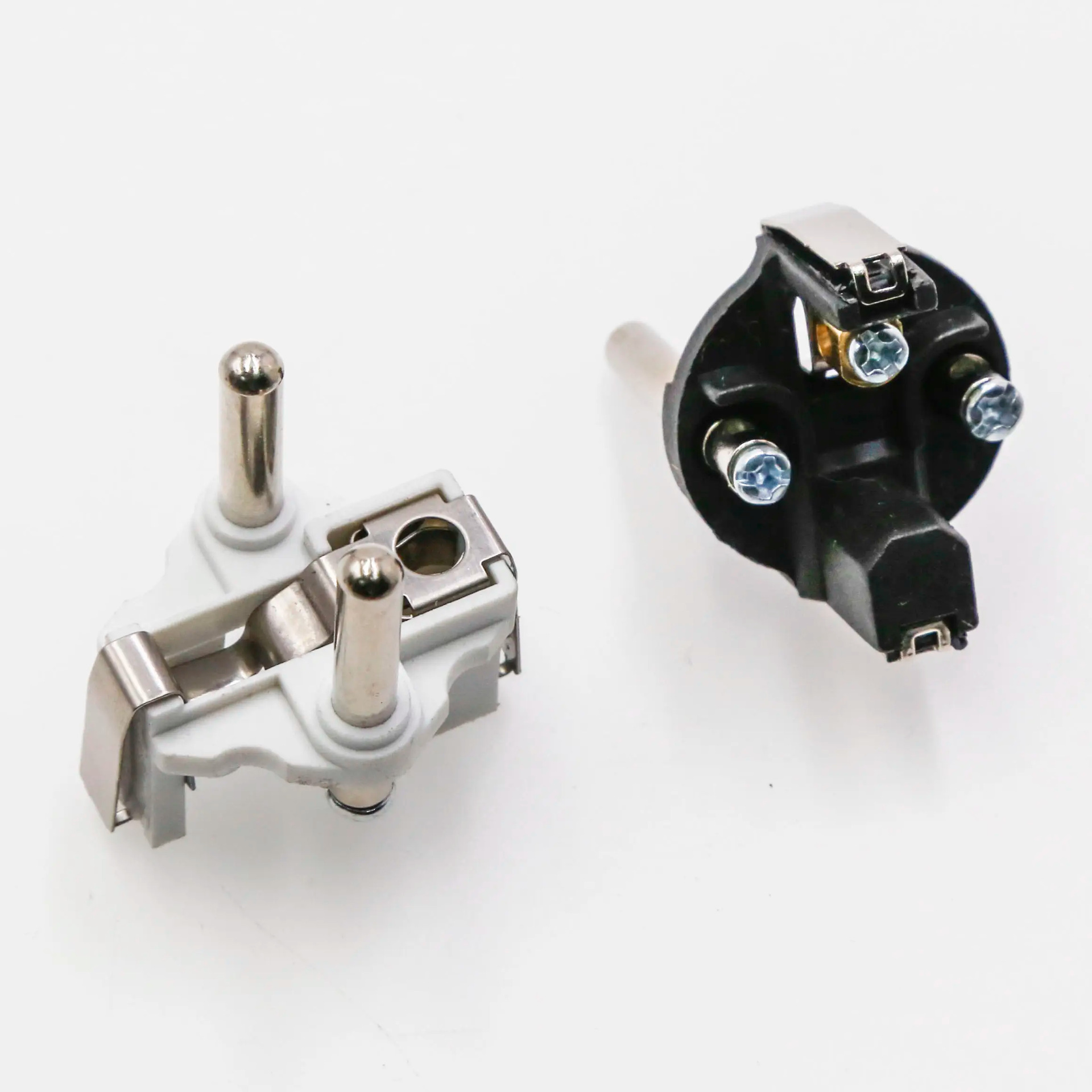 欧式支架三角 ( 寅升批发各国 充电器插脚 空心y010 )