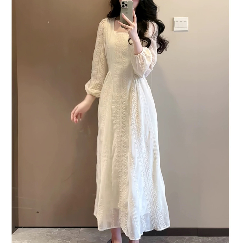 2025新款温柔风重工蕾丝连衣裙子女早秋季法式初恋系白色收腰长裙|undefined
