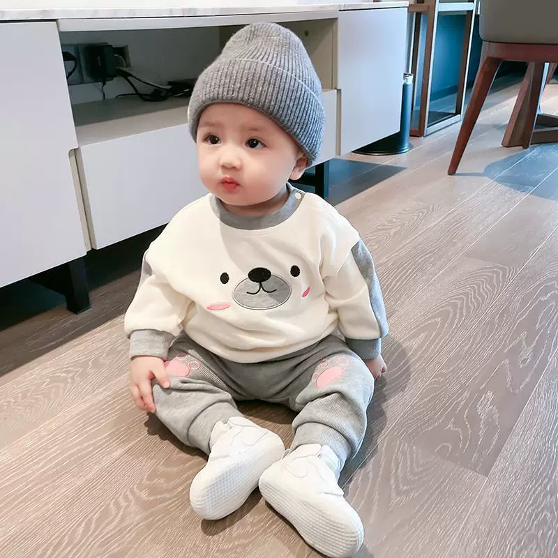 Детский осенний костюм для мальчика, весенний стиль, одежда для прогулок, новый стиль 2025 для мальчиков и девочек