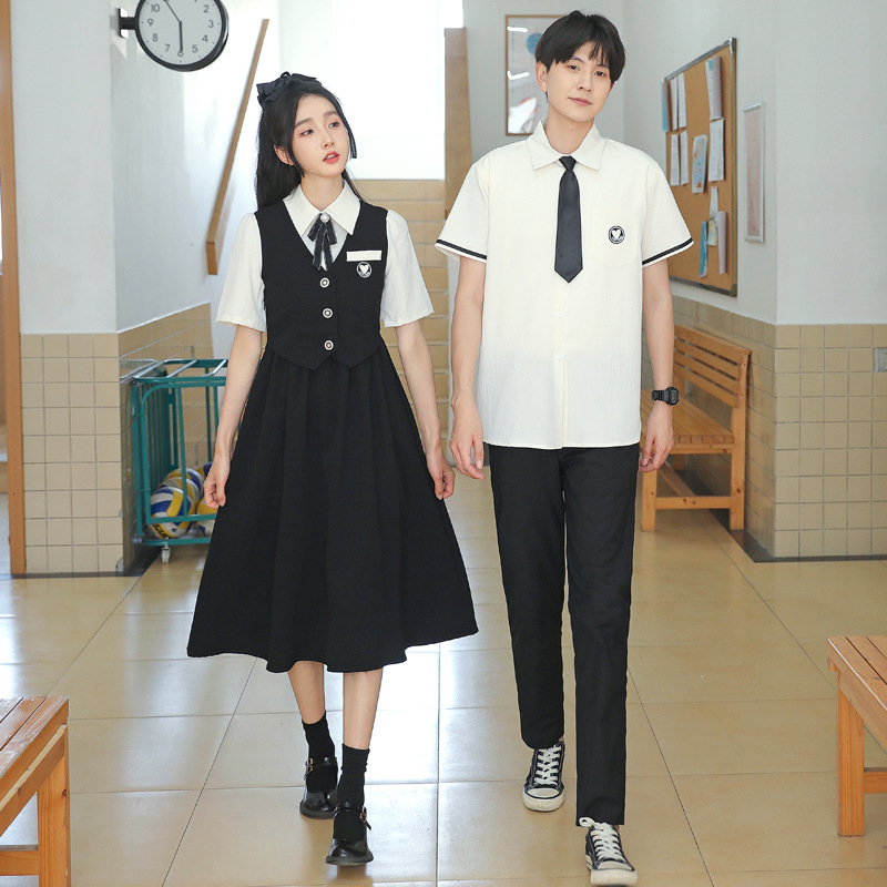 2025 Real Shot Couple Summer Clothes, Preppy Style Short-Sleeved Student Class Uniforms, Performance Clothes, Graduation Suits, Performance Clothes