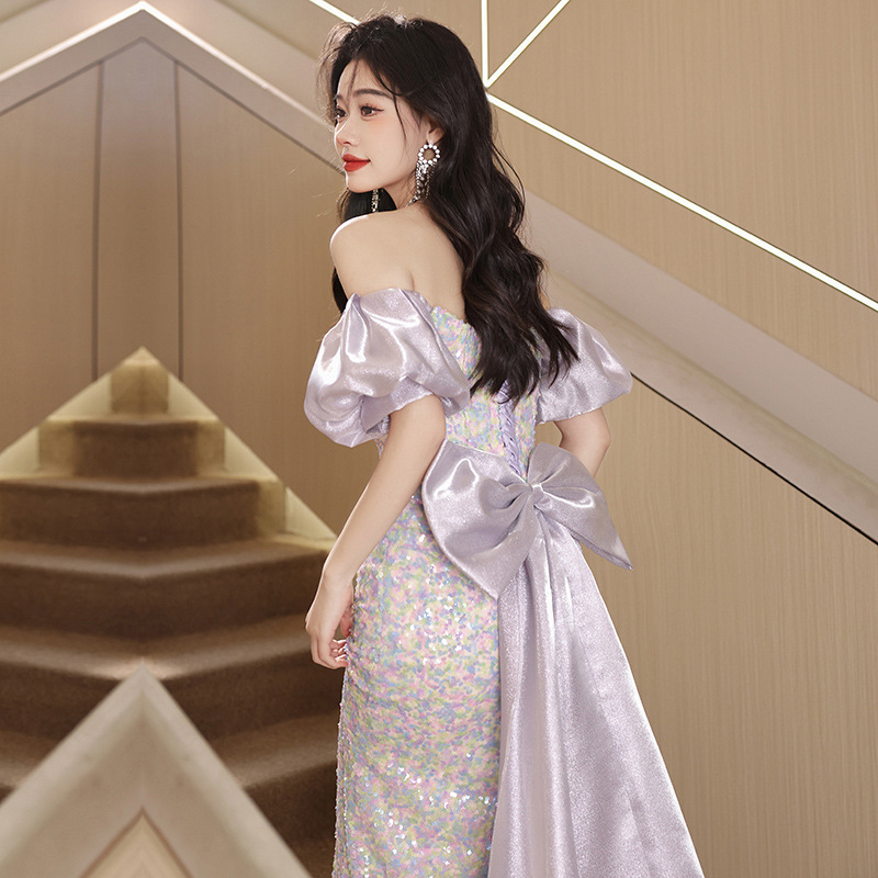 Una palabra hombro vestido de noche mujer 2026 nuevo verano lujo ligero nicho de gama alta celebridad anfitrión vestido de banquete