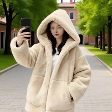 毛绒绒外套女冬仿獭兔毛皮草连帽中长款棉衣加厚保暖时尚宽松大衣
