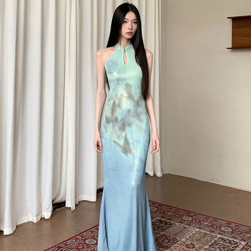 Dress for Women with Niche Butterfly Print Halterneck Fishtail Skirt Slimming Look Long Modified Cheongsam Skirt