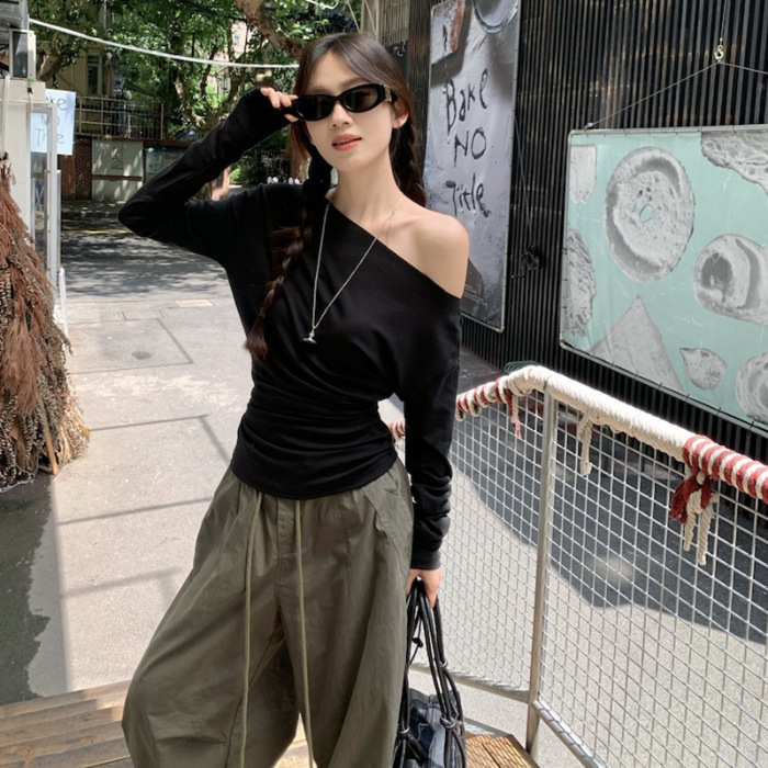 辣妹一字斜领露肩设计感不规则长袖T恤女秋冬穿搭修身打底衫上衣|undefined