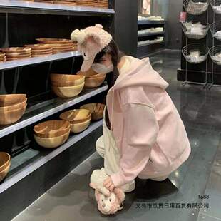 �����l�µ���ɫ���״��ﱡ��2026����¿��Bñ㼑��_����������Ů