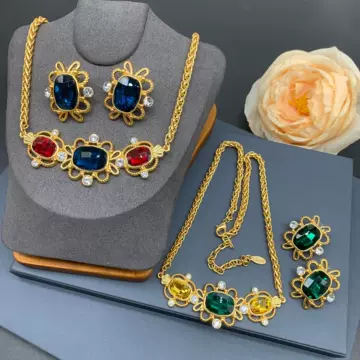 Qingdao Middle Ancient Court Style Real Gold Electroplated Rhinestone Atmospheric All-match Twist Necklace Earrings Set - ShopShipShake