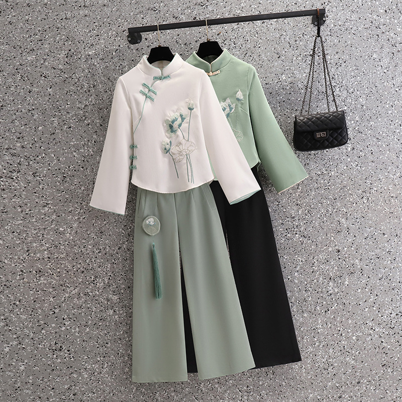Chinese Style Retro Spring Tang Suit Improved Cheongsam Artistic Petite Guofeng Tea Suit Tang Suit Lotus Embroidery Suit for Women