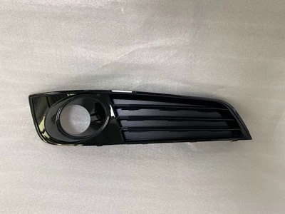 front bar lower grille fog lamp – Light frame - black-high-match-right