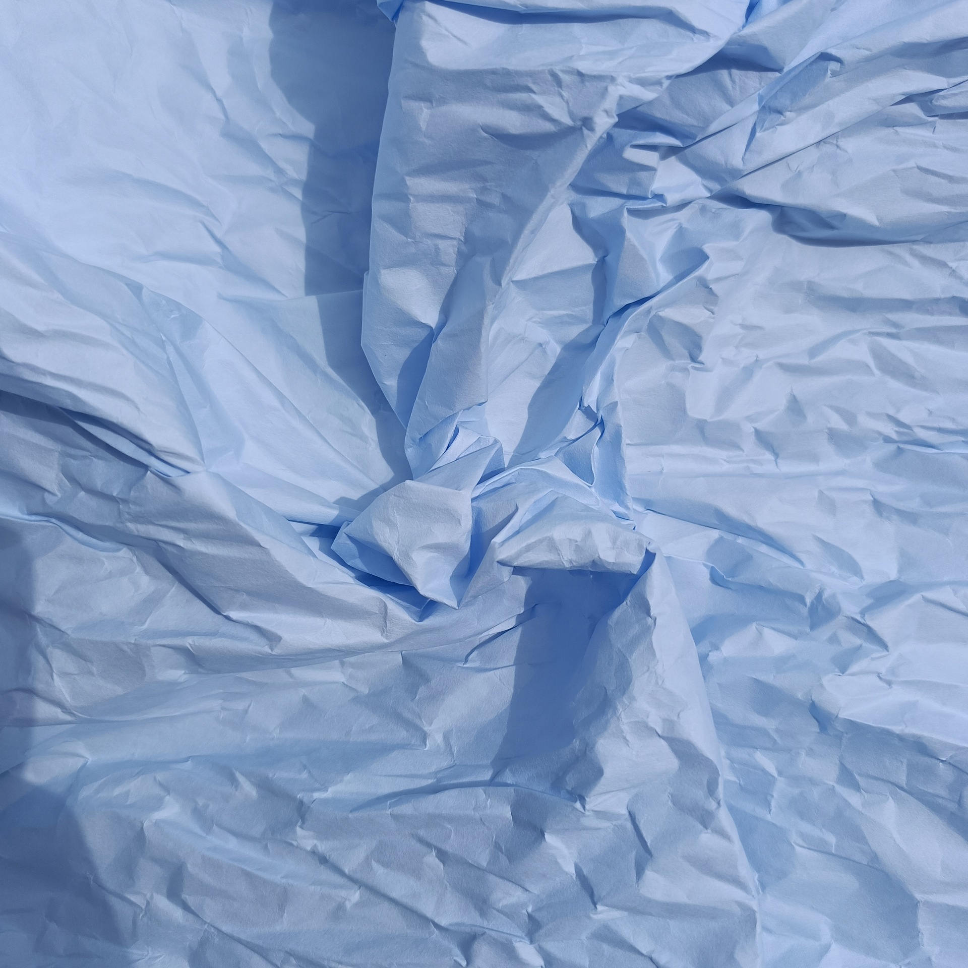 Papel de frotación a mano y papel arrugado, papel teñido de flores, material de flores, papel de textura, ramo de flores de papel plegado a mano, boda