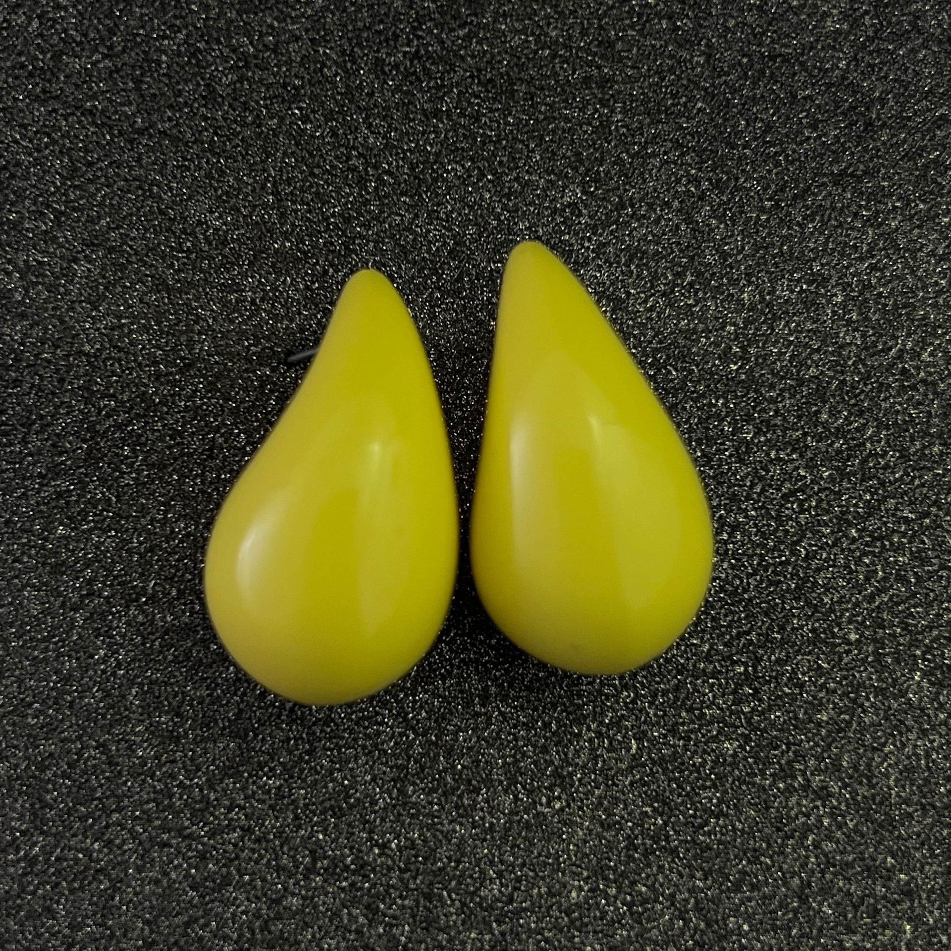 18K pendientes de oro pendientes de gota elegante personalidad simple gran acrílico color caramelo Venta caliente guisantes pendientes