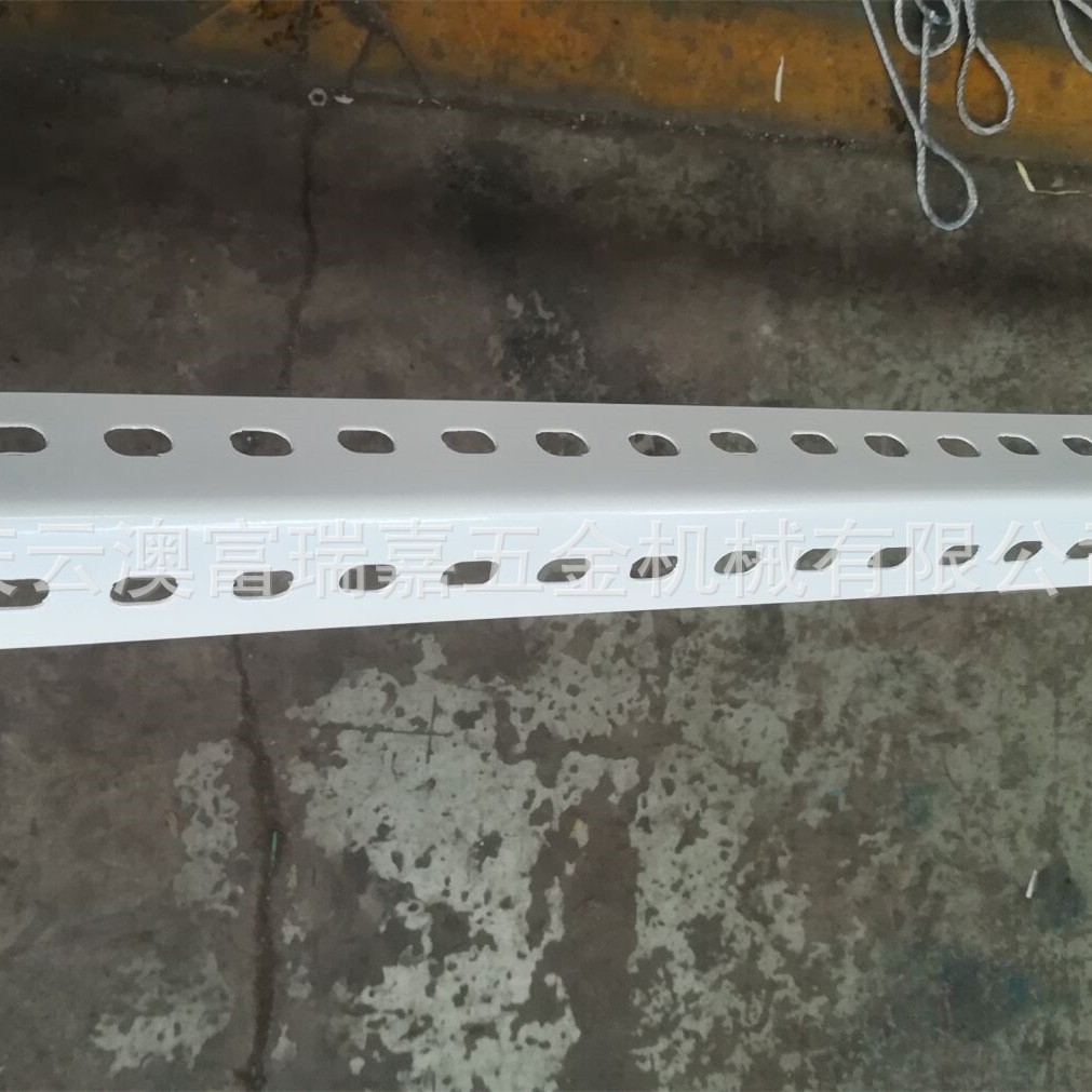 现货八号孔库存 白色1.3kg角钢角铁3m长32*32*1.1mm