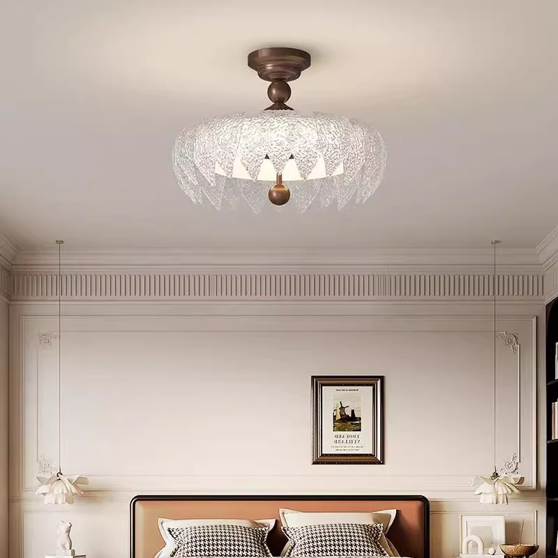 Lámpara de techo de dormitorio de estilo antiguo francés Lámpara de protección ocular de estudio de espectro completo LED de cristal retro de lujo ligero americano