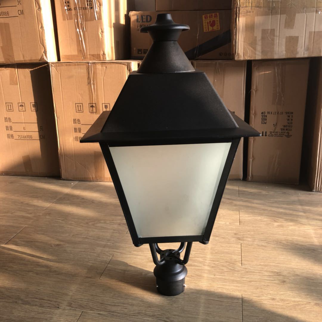 Luminaria de Jardín Cuadrada, Estándares Europeos y Americanos, Luminaria LED de Exterior de 100 Vatios, Luminaria Cuadrada de Amplio Voltaje.