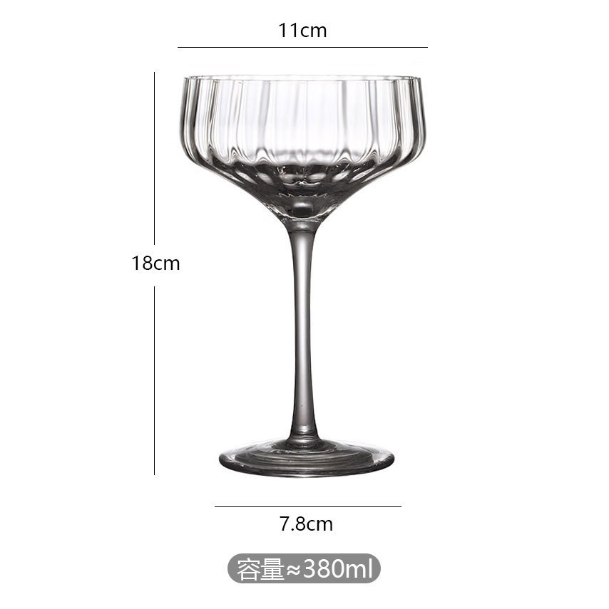 Casas de cóctel de alta calidad, personalidad comercial, tazas Martini al por mayor, tazas de champán de vidrio de alta calidad