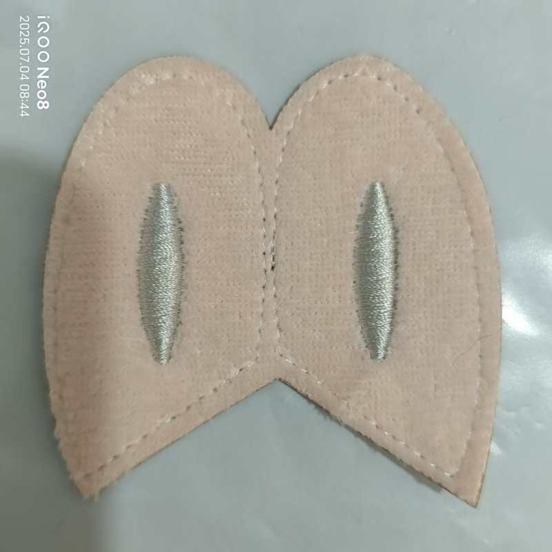 絶妙なバブルマートぬいぐるみスタイルの刺繍耳コンピュータ刺繍布ステッカーアクセサリー工場直接承認供給|undefined