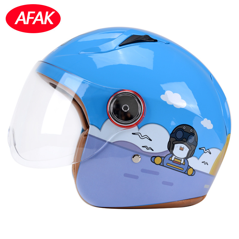 Nuevo estándar nacional certificado casco para niños casco de verano lindo casco de dibujos animados para hombres y mujeres casco de motocicleta eléctrica fabricante