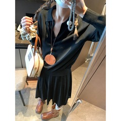 摩且 淡人高智感 老钱风休闲POLO领针织衫压褶短裙套装 MQ0736