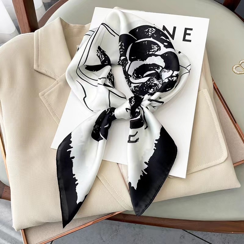 Nuevo bufandas de seda primavera y verano de alta calidad 70cm bufandas cuadradas de moda de estilo exterior bufandas decorativas delgadas bufandas cuadradas pequeñas