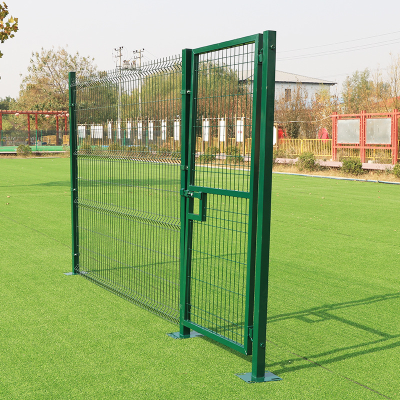 2.5米飞机场护栏 带刀片刺网监狱隔离网 刀片刺绳PVC防攀爬围栏