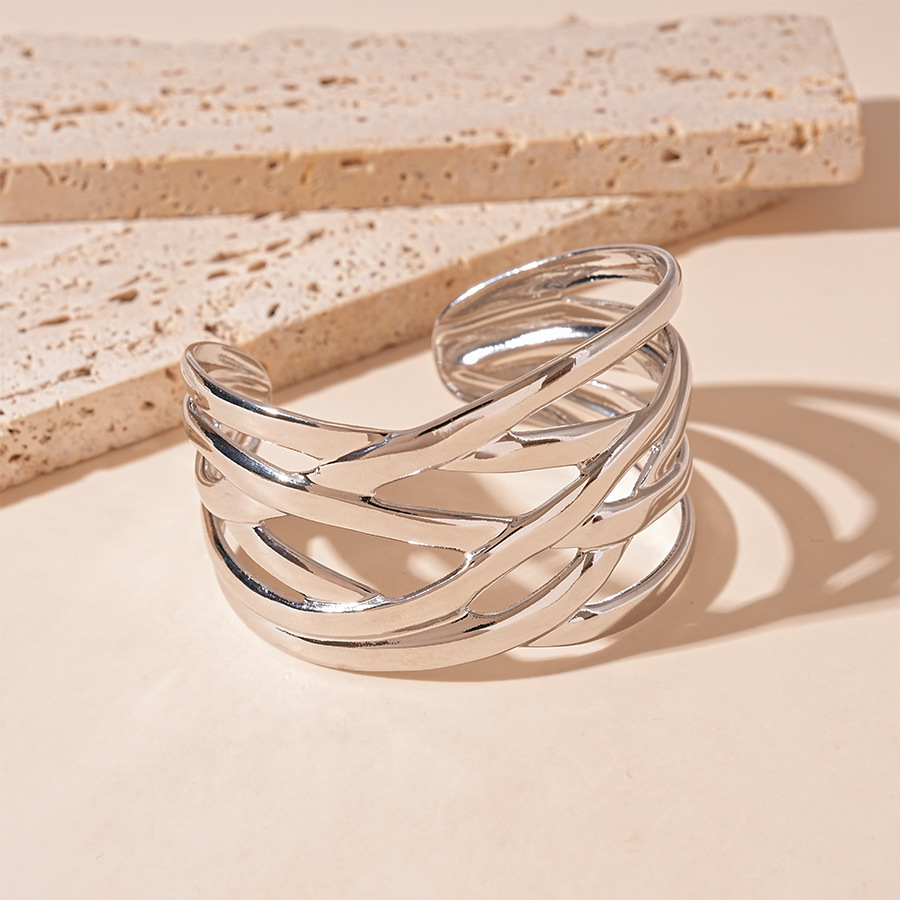 Pulsera de apertura geométrica irregular metálica europea y americana, personalidad exagerada, temperamento de nicho simple, joyería de alta gama femenina