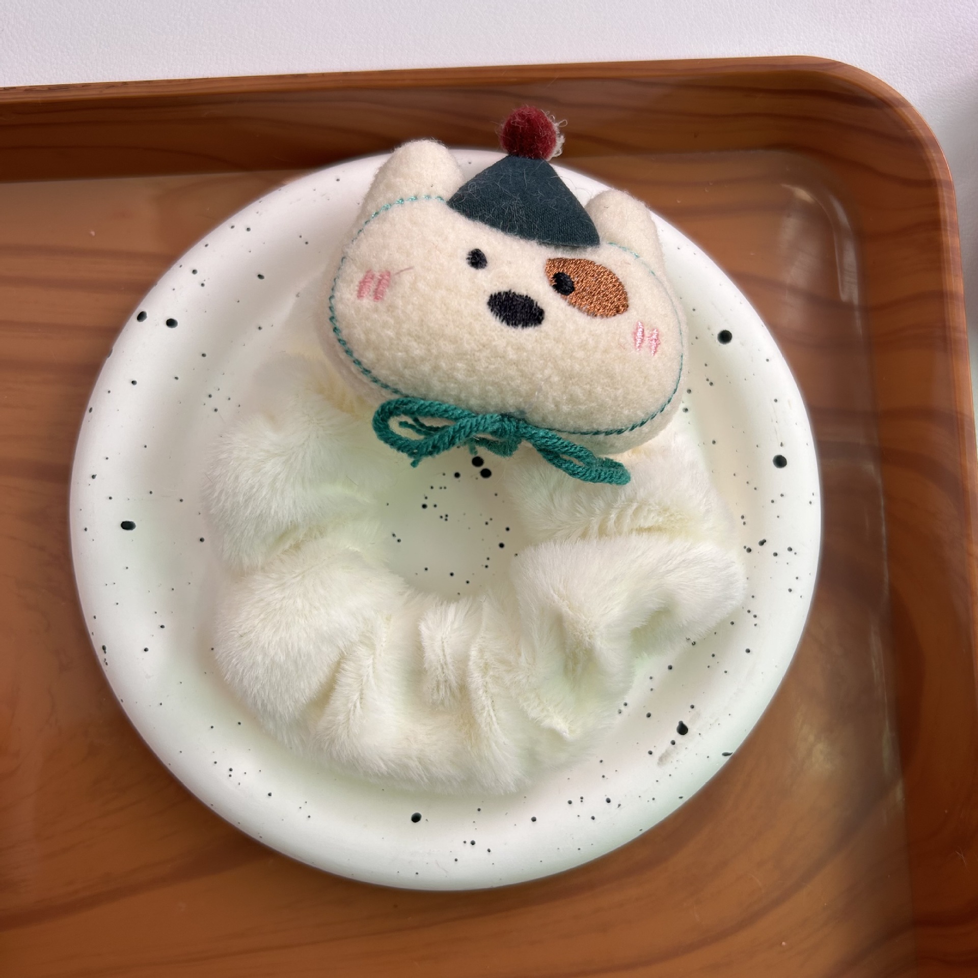 Otoño y invierno nuevo estilo coreano lindos dibujos animados de peluche círculo de intestino grande chica adornamiento de cabello de alta sensibilidad correa de cuero cabello cordón