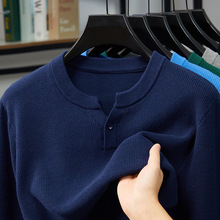 2025秋冬季纯棉休闲男士针织衫长袖开叉领口上衣纯色百搭一粒纽扣