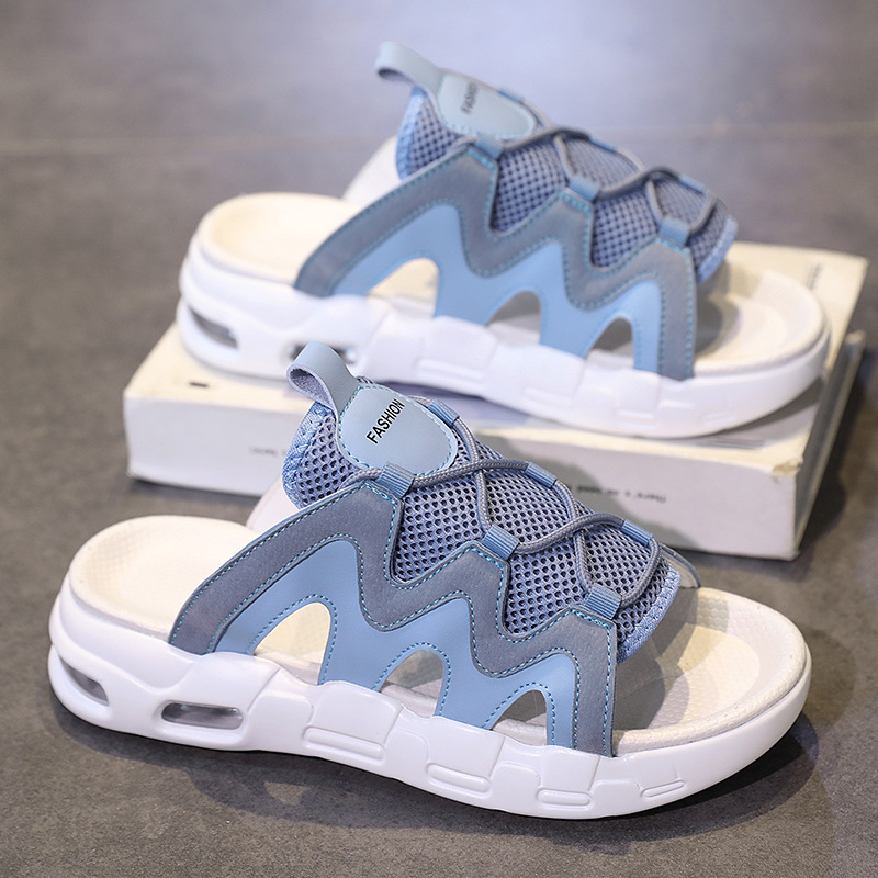 Zapatillas de hombre de comercio exterior de verano 2025, nueva marca de moda de verano, ropa exterior de moda antideslizante, sensación de mierda al aire libre, fondo grueso