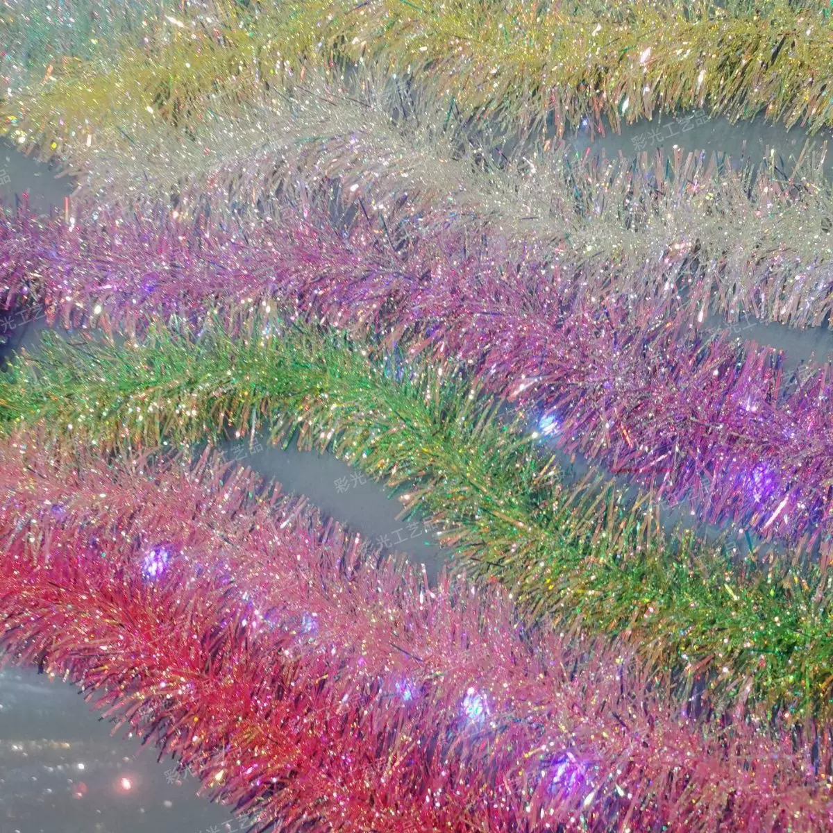 炫彩金光毛条彩条七彩彩带生日派对装饰写真拍照道具镭射丝带毛根