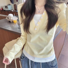 假两件长袖T恤女早秋奶黄色2025新款修身正肩短款设计打底衫上衣