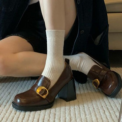 春と秋の英国スタイルのスリッポンローファースクエアトゥハイヒール小さな革靴婦人靴厚いヒールシングルシューズメリージェーン婦人靴
