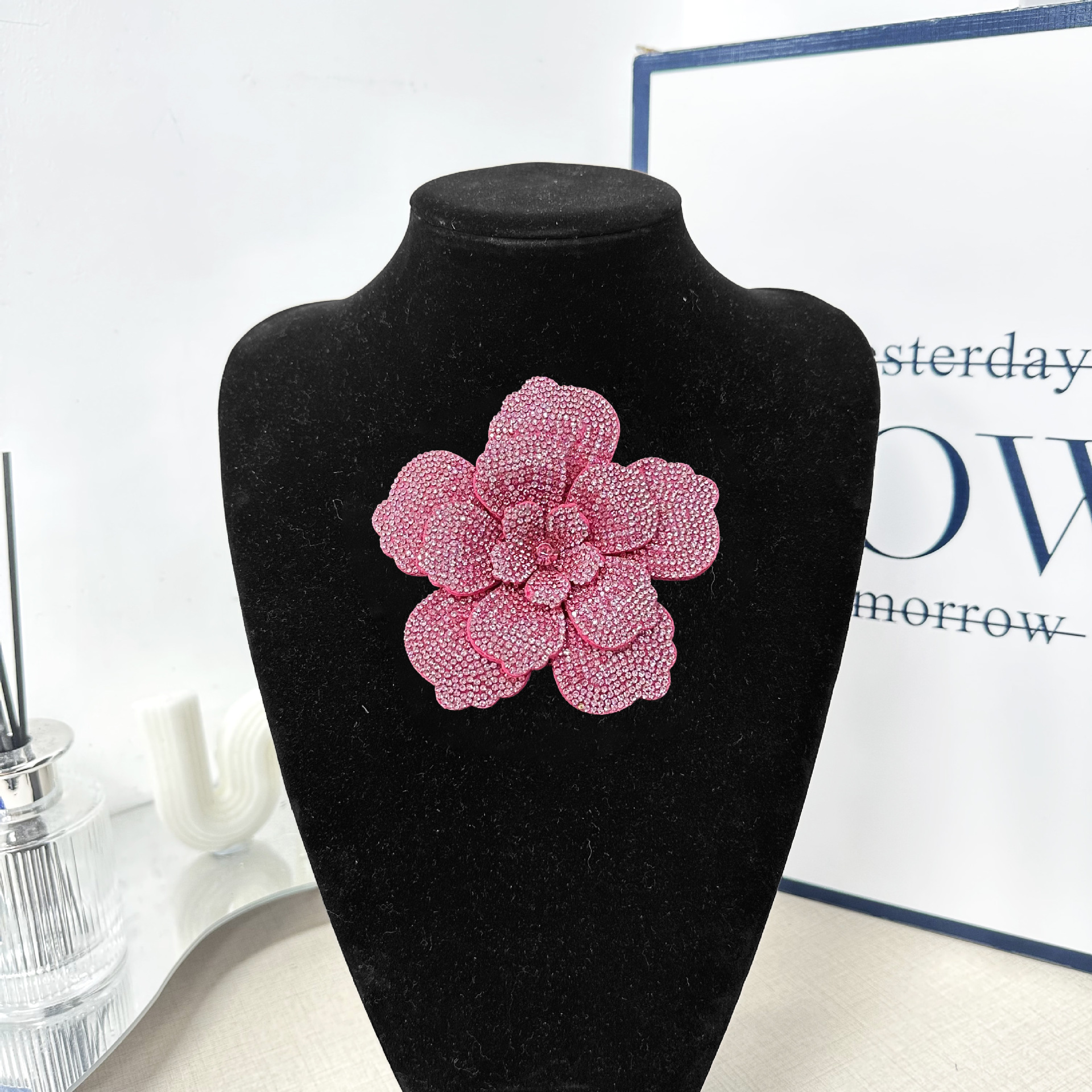 Flores tridimensionales de alta calidad diamante pectoral DIY materiales de decoración hecha a mano accesorios de sequilla ropa gorras accesorios de zapatos