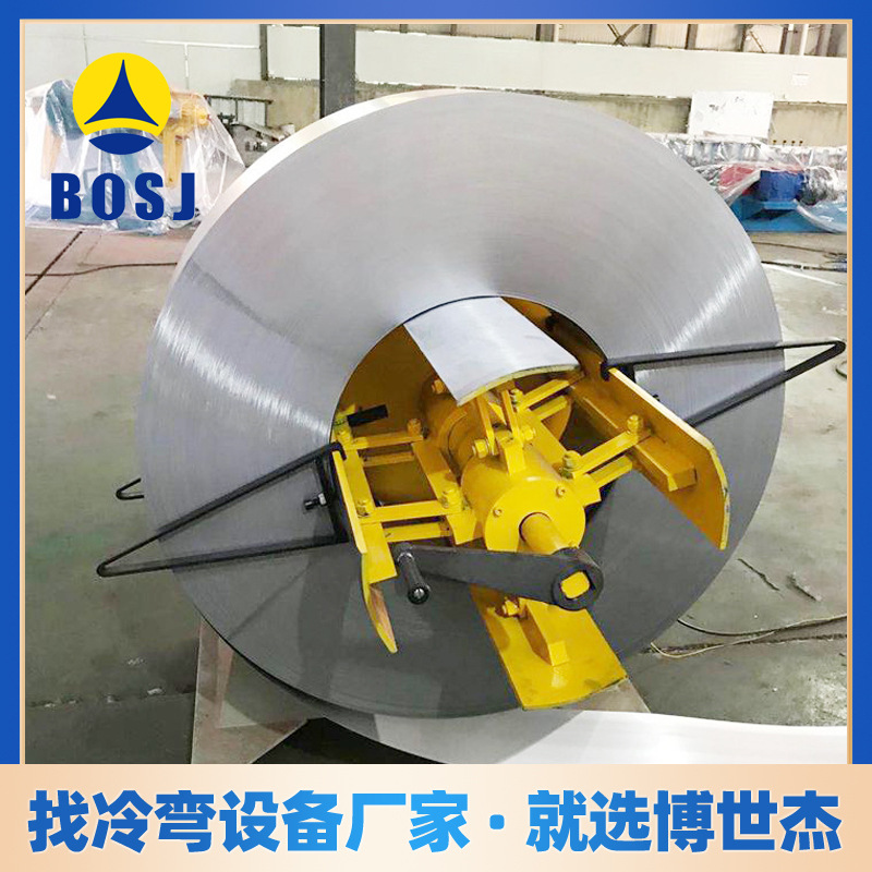 桥架冷弯设备 槽式电缆桥架 托盘式桥架成型机 冷压成型机