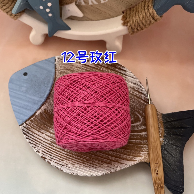 Роза красная