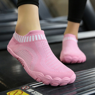Indoor Silent Lightweight Soft-Soled Fitness Yoga Sports Silent Skipping Shoes for Men and Women Shock-Absorbing Treadmill