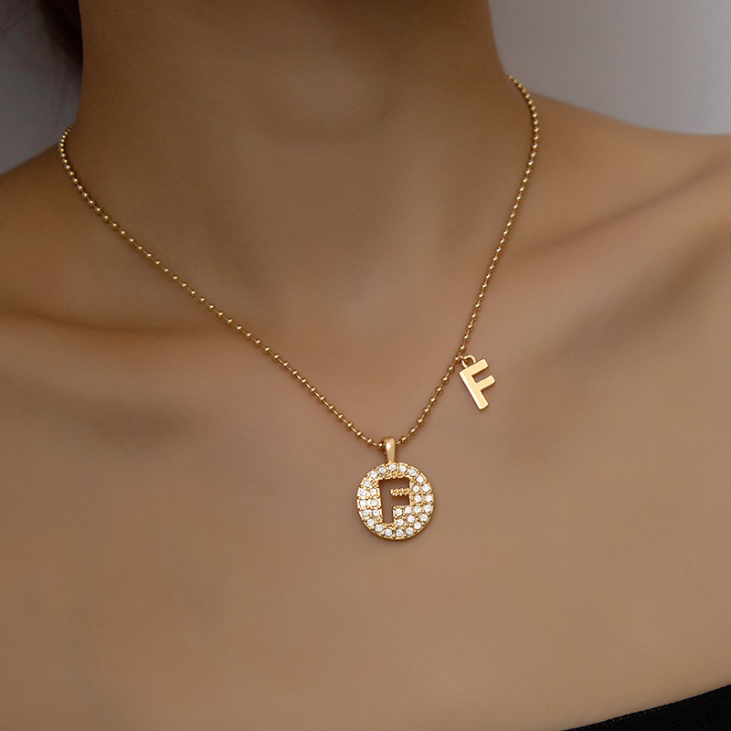 Autumn And Winter New Sweater Chain Diamond 26 English Letter Pendant Necklace Ins Style Design Sense Clavicle Necklace Wholesale display picture 7