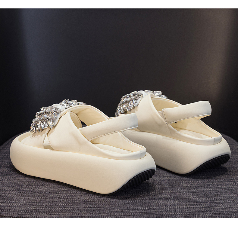 Sandal nữ quai chữ V đế xuồng cao 5 cm, nơ bướm đính đá lấp lánh — Màu be 5055, Màu vàng kim 5055 chi tiết 23