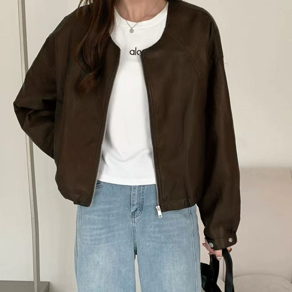 Demi-season retro polyurethane jacket with a round collar, Korean style