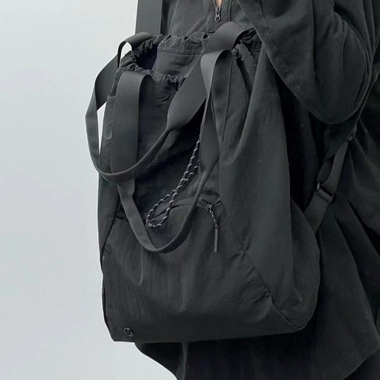 Unisex 2023 New Double Nylon Underarm Single Shoulder Waterproof Sports Commuting Strap Storage Bag_voghion.com