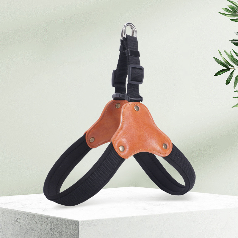 Cuerda de tracción para mascotas, cadena de perro ajustable para perros medianos y grandes, correa para el pecho para perros tipo silla de montar, productos para mascotas a prueba de explosiones